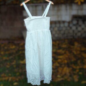 Ingrid and Isabel White Cotton Smocked Midi Dress with Eyelet Lace Details XL